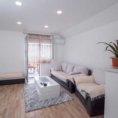 Apartment Milena Virpazar Exteriér fotografie