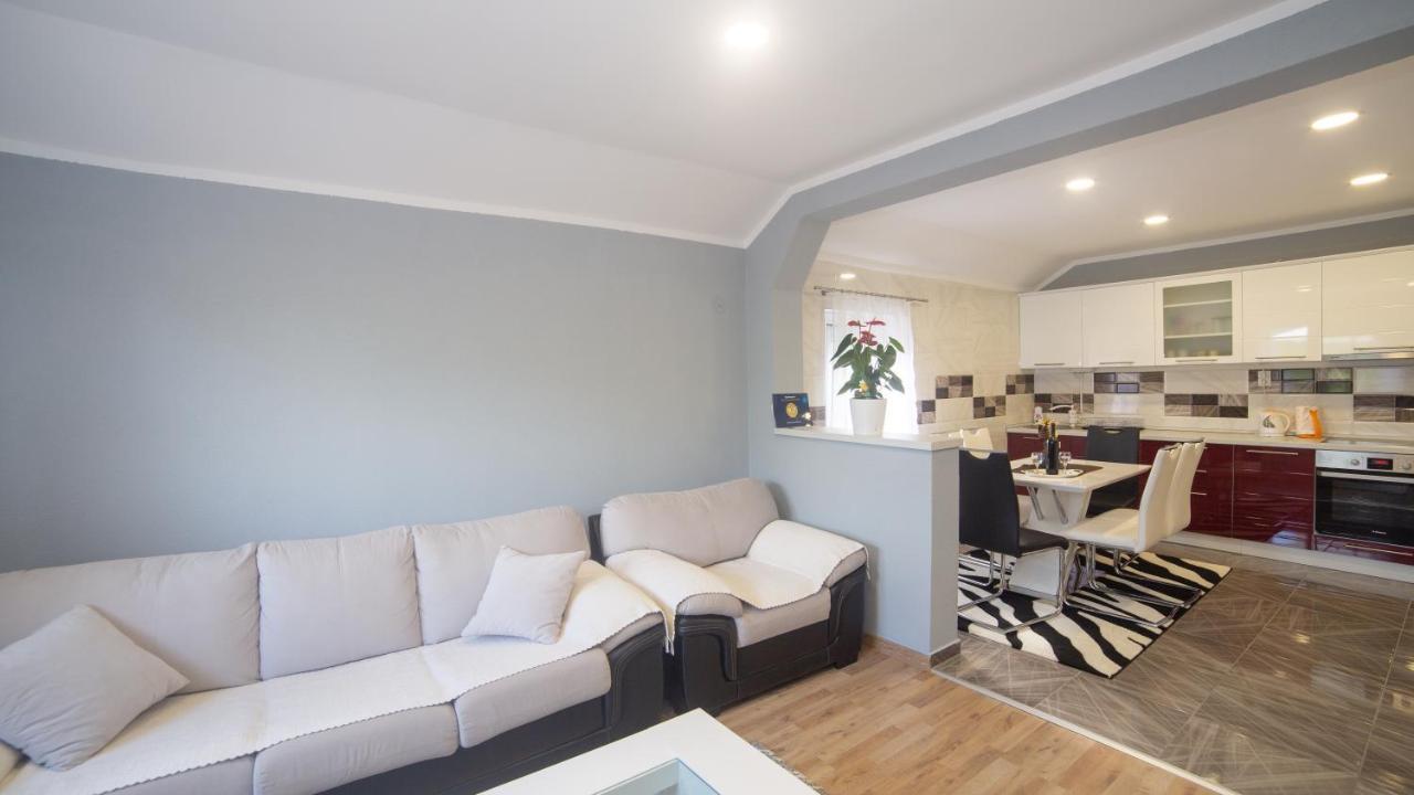Apartment Milena Virpazar Exteriér fotografie